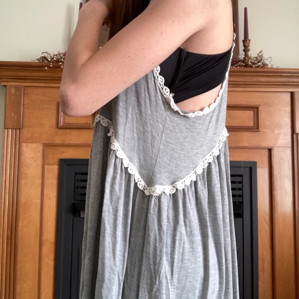 Grey & White Tank-Top Blouse - Picture 2 of 3